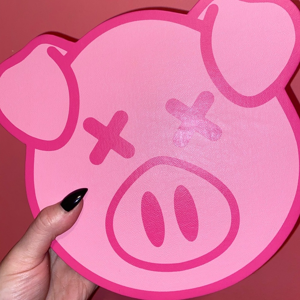 Shade Dawson pig lip bundle